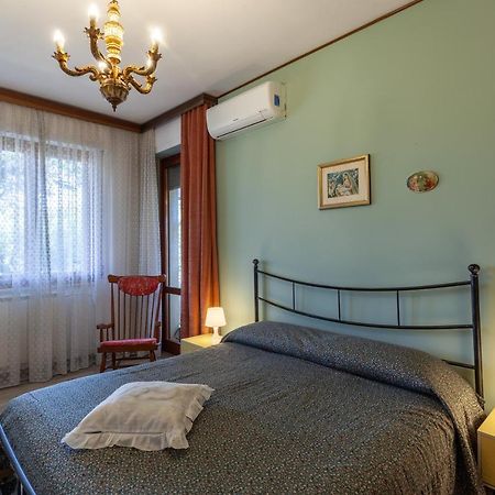 マッサCasa Cesarinaアパートメント エクステリア 写真