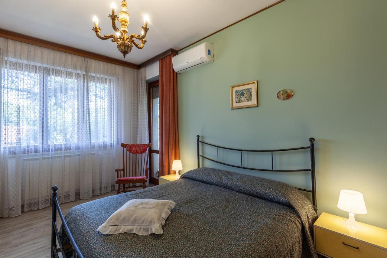 マッサCasa Cesarinaアパートメント エクステリア 写真